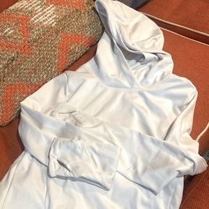 Athleta hooded white athletic shirt size medium